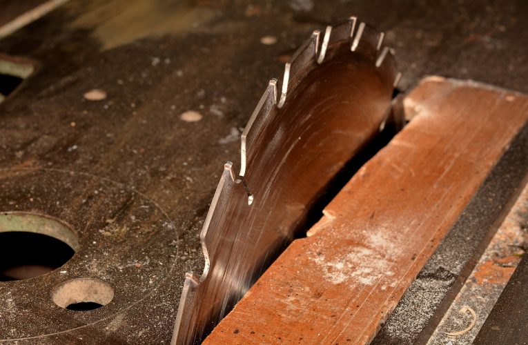 What You Need To Consider Before You Buy A Hand Saw